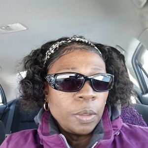 Meet your Posher, Thelma